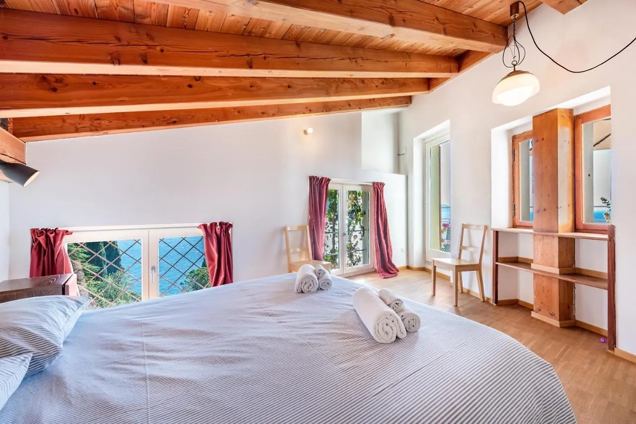 Ferienhaus Appartamento Molini In Casa Daria Gargnano