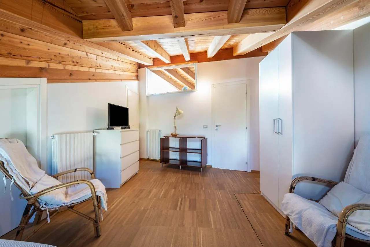 Appartamento Molini In Casa Daria Gargnano Holiday home